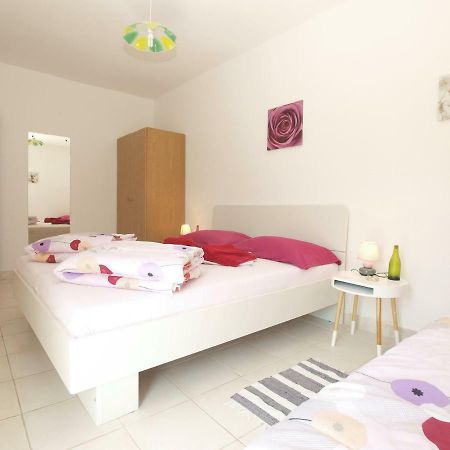 Apartments Davor 1676 Баньоле Екстериор снимка