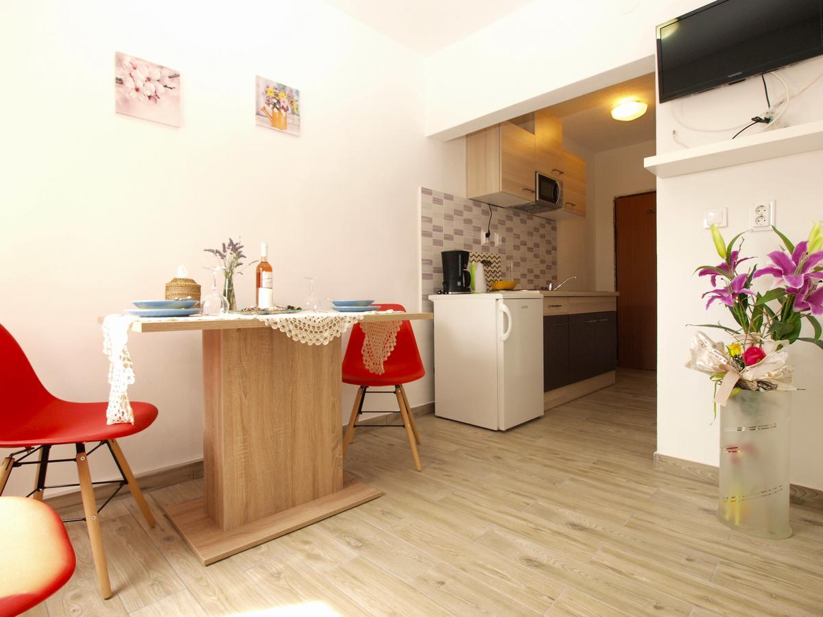 Apartments Davor 1676 Баньоле Екстериор снимка