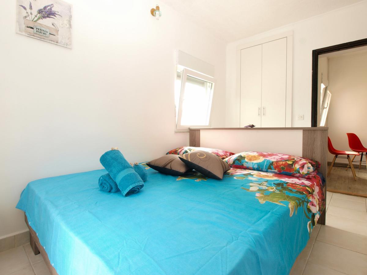 Apartments Davor 1676 Баньоле Екстериор снимка