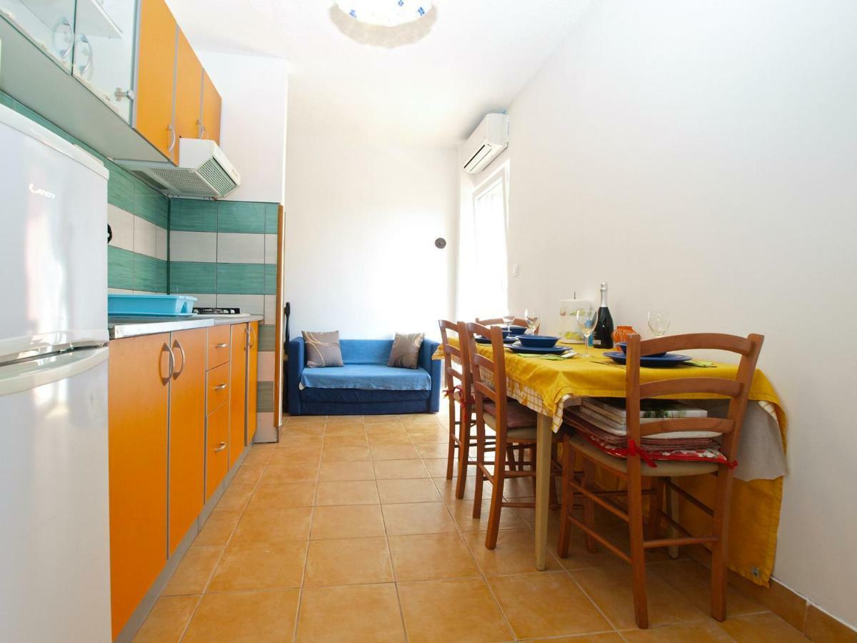 Apartments Davor 1676 Баньоле Екстериор снимка