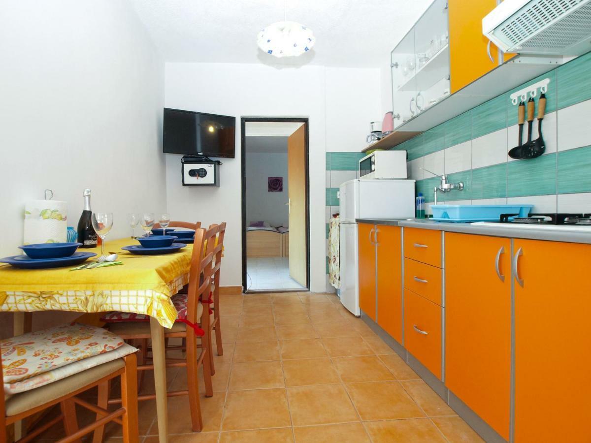 Apartments Davor 1676 Баньоле Екстериор снимка