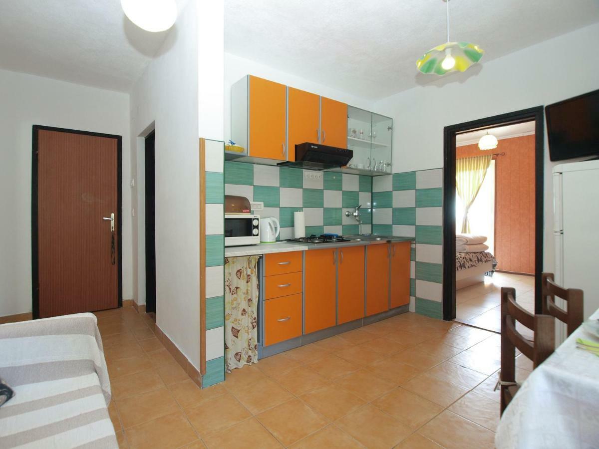 Apartments Davor 1676 Баньоле Екстериор снимка