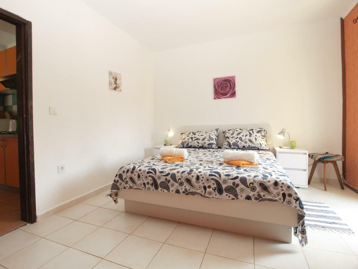 Apartments Davor 1676 Баньоле Екстериор снимка